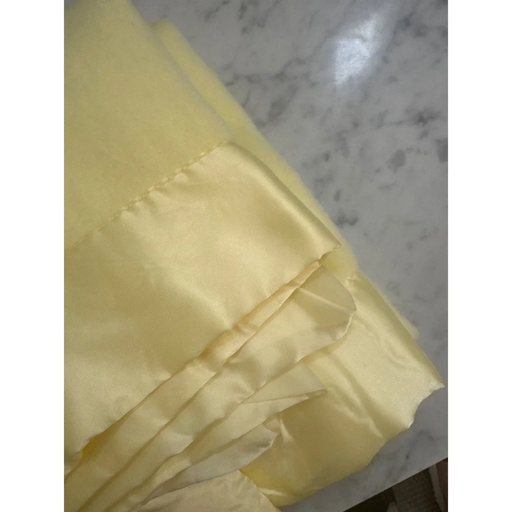 Vintage Yellow Fleece Baby Blanket with Wide Satin Ruffle Trim 36x48